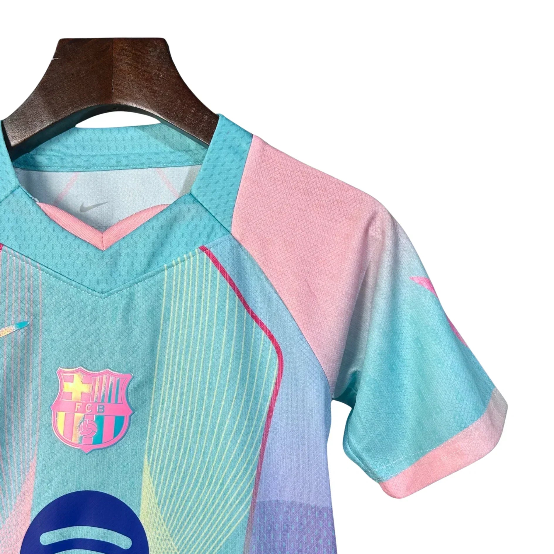 2025/26 FC Barcelona Dreamwave Kids Kit