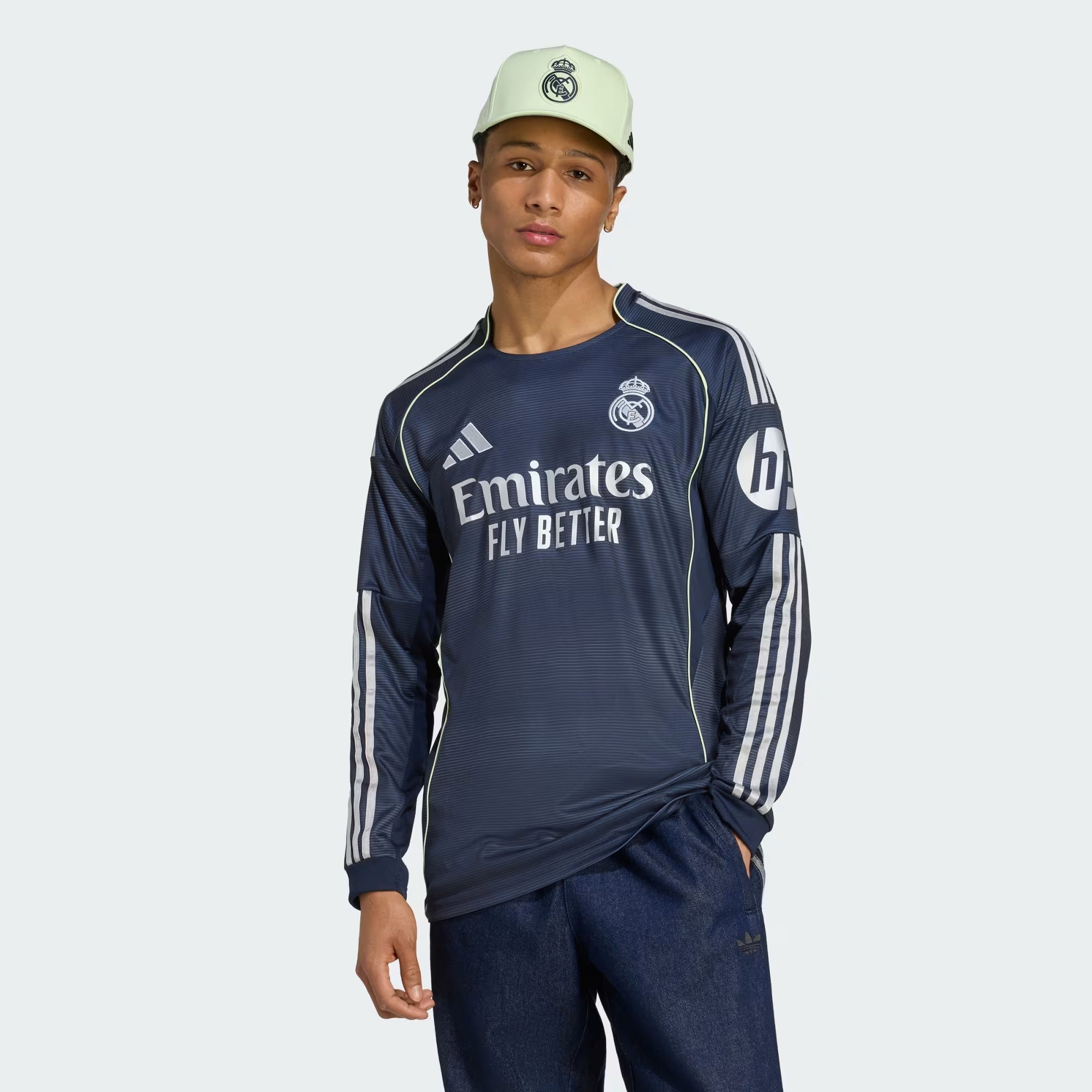 2025/26 Real Madrid Long Sleeve Away Kit