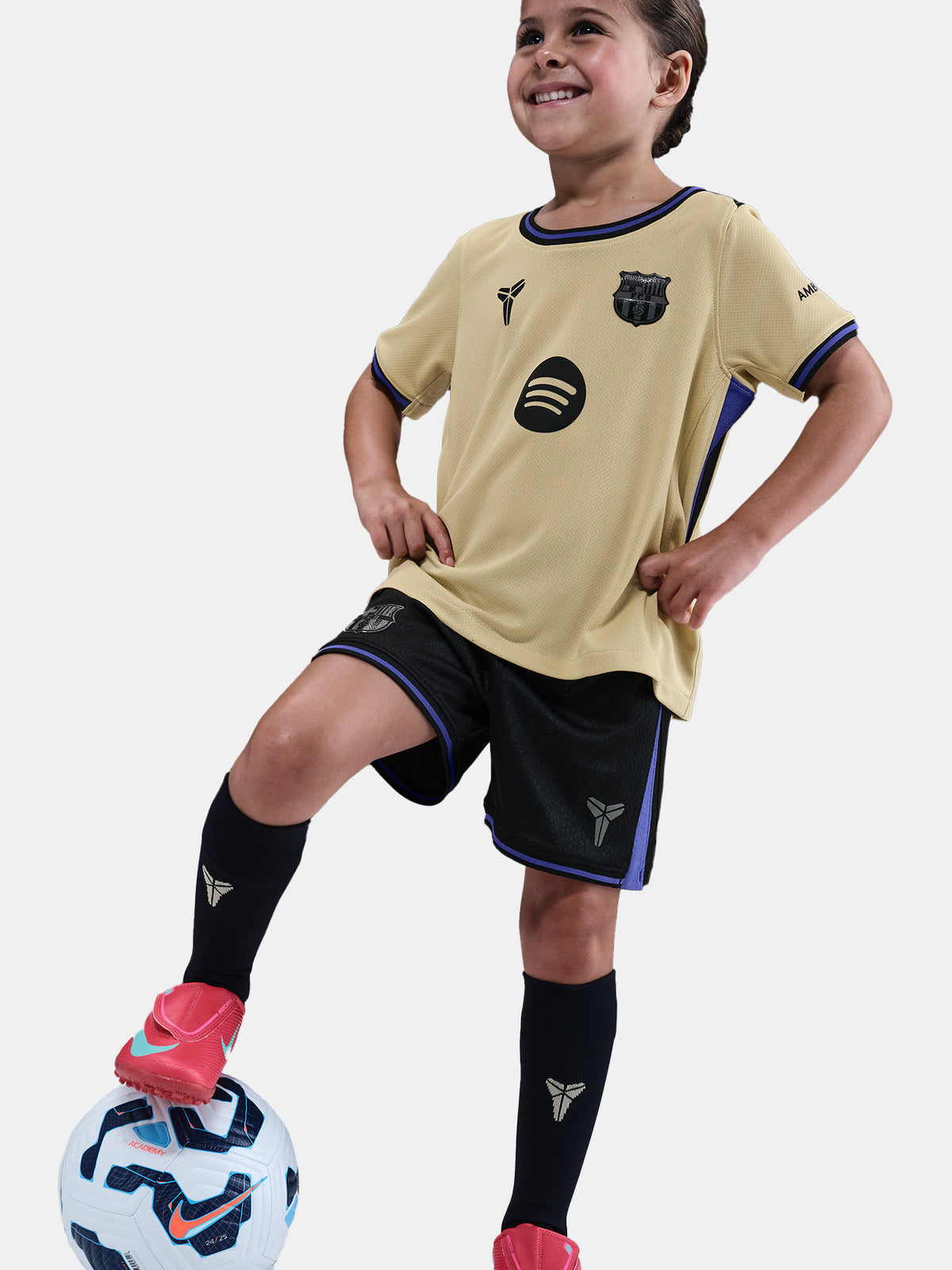 2025/26 FC Barcelona x Kobe Bryant Away Kids Kit