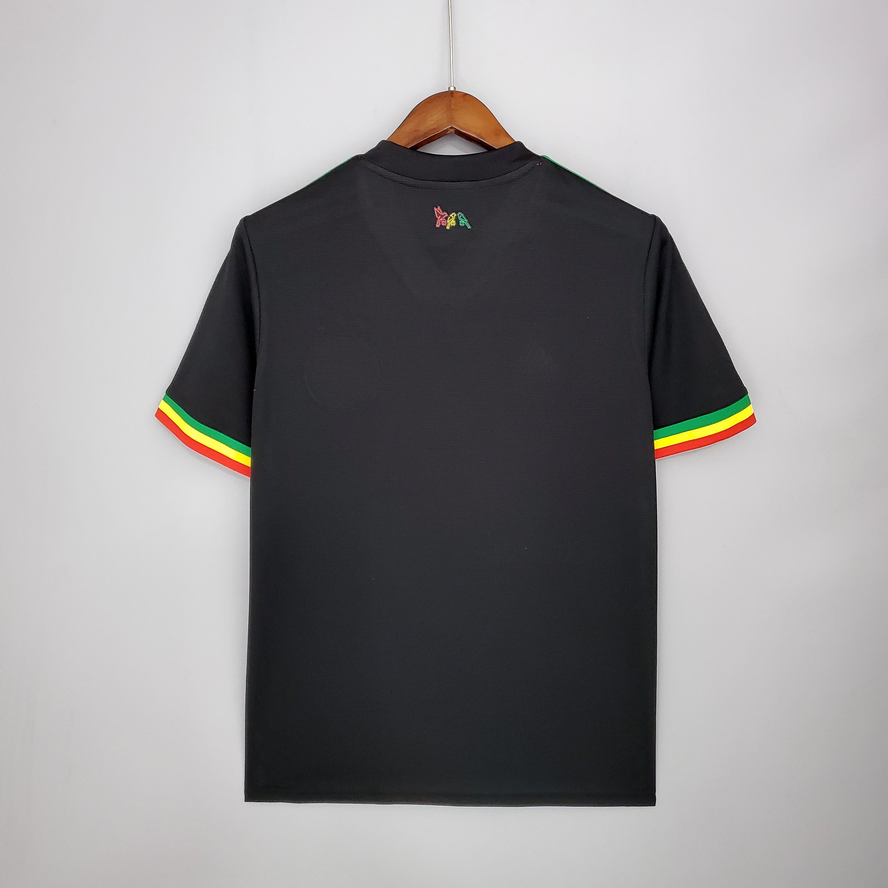 Ajax bob marley football shirt 21/22