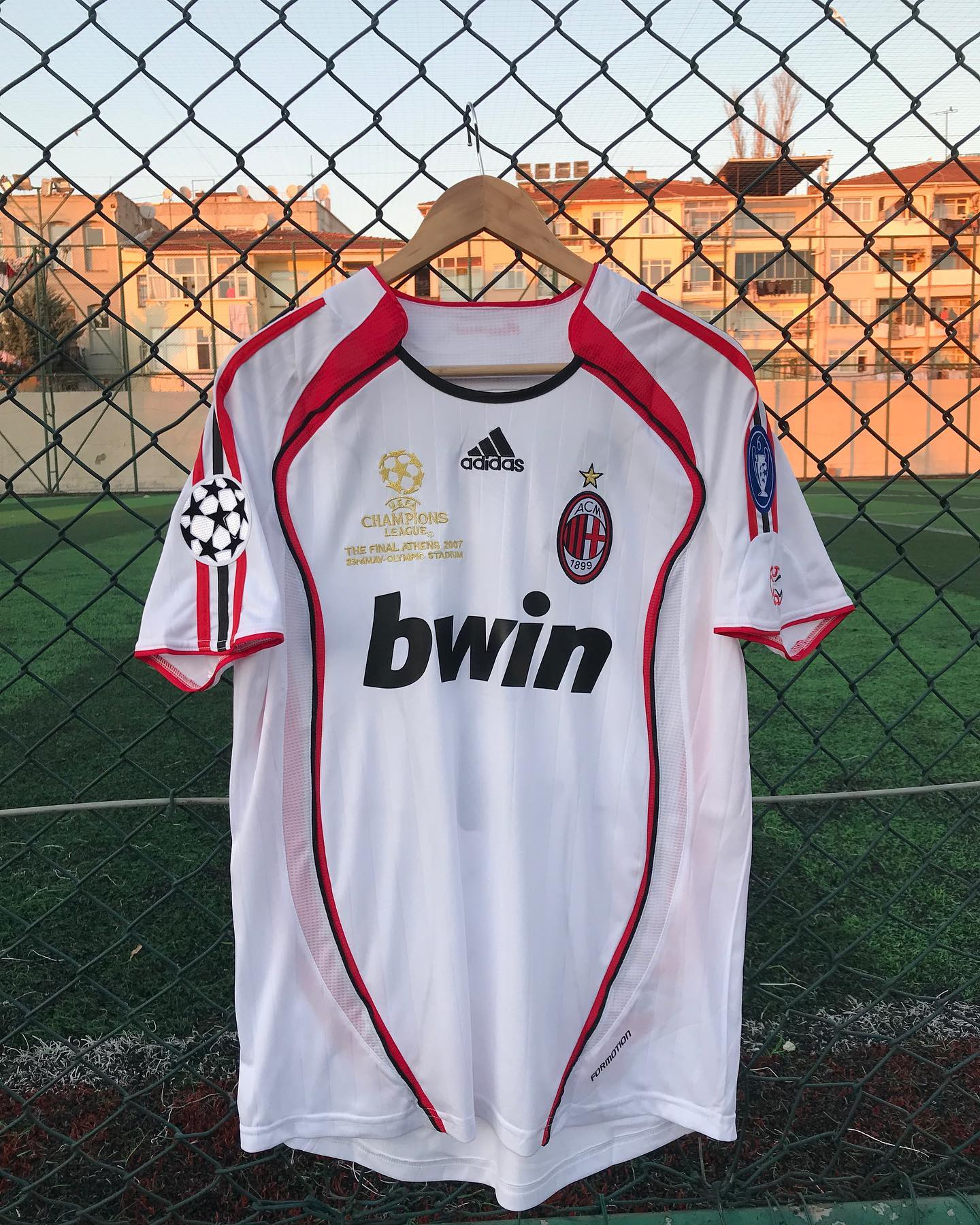 AC Milan Retro Shirt 2006/07 Away