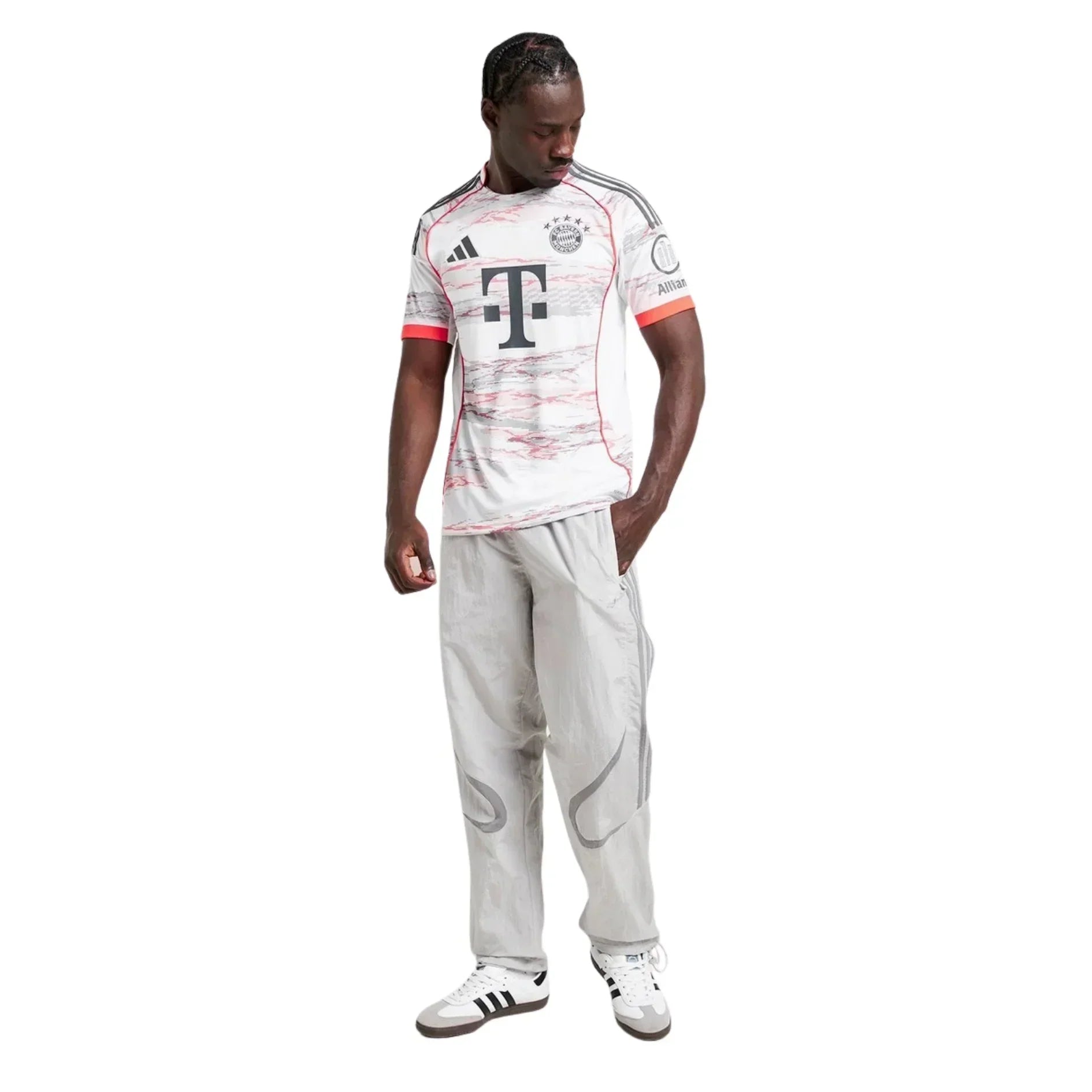 2025/26 Bayern München Kit Away