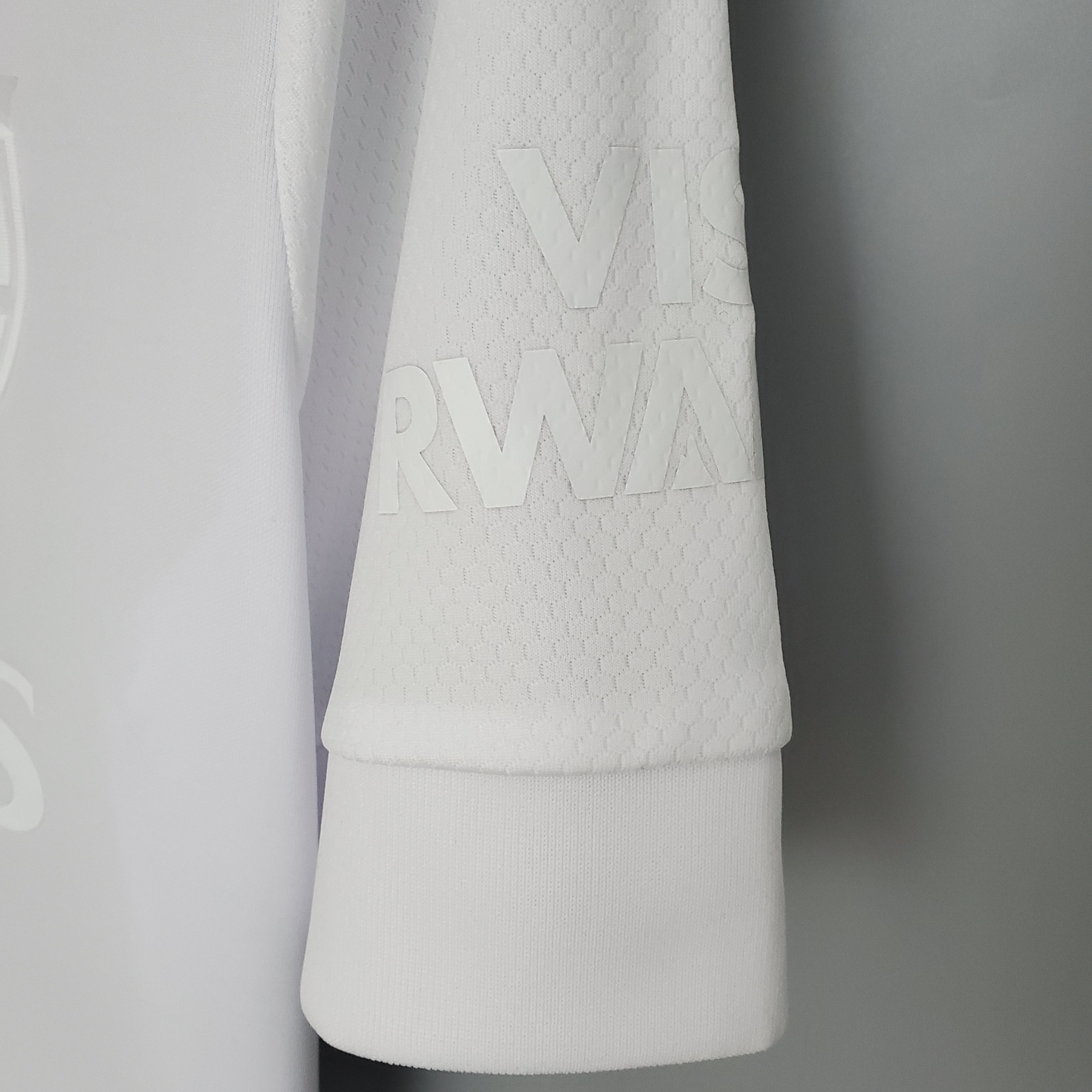 Arsenal white kit  21/22