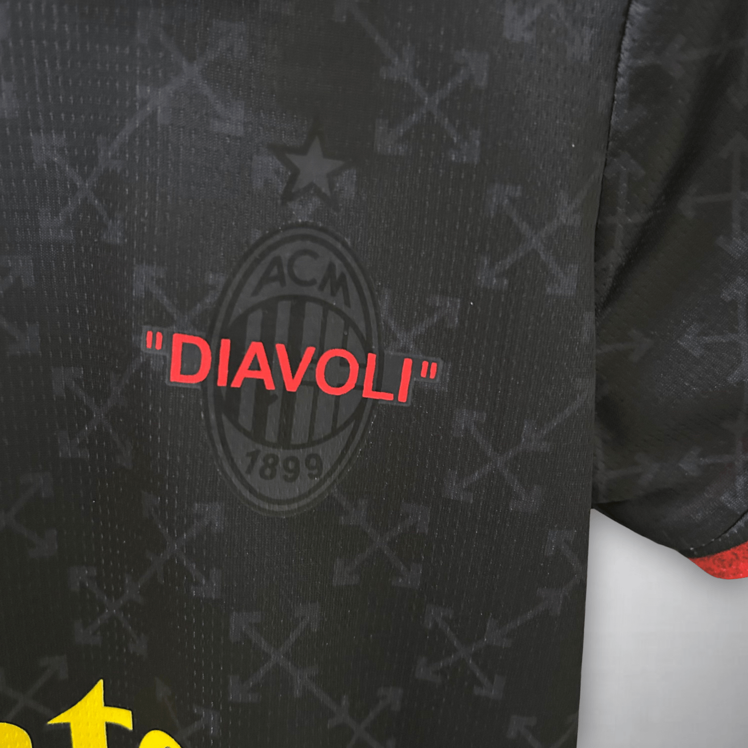 AC Milan Off-White Kids Football Kit - Diavoli
