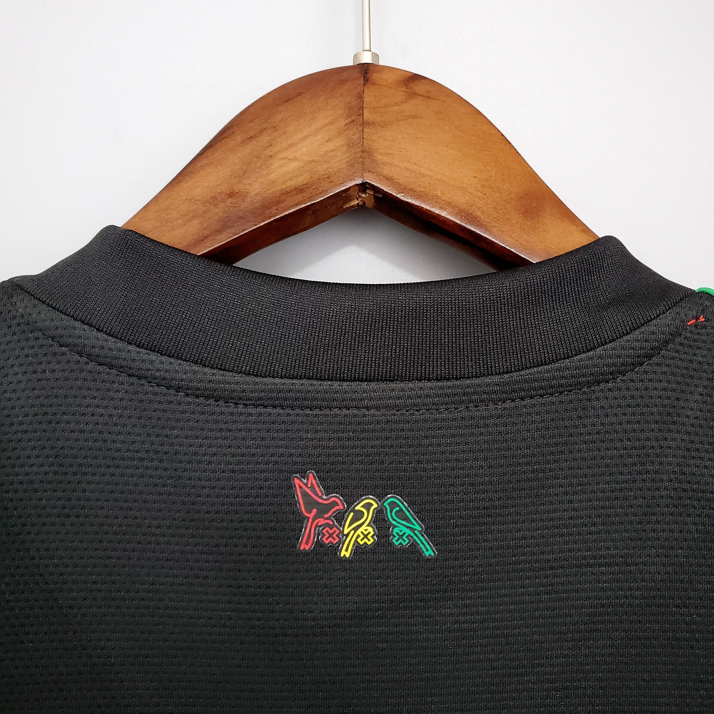 Ajax bob marley football shirt  21/22